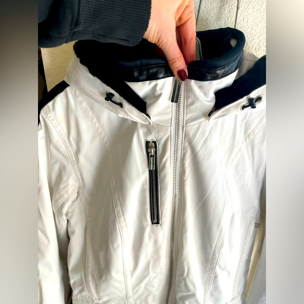 Women’s Spyder Insulated White Ski Jacket